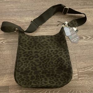NWT Baggallini snap closure crossbody bag in dark green Cheetah print with RFID